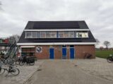 Plaatsing zonnepanelen (deel 2) op dak van kantine op zaterdag 28 januari 2023 (22/22)